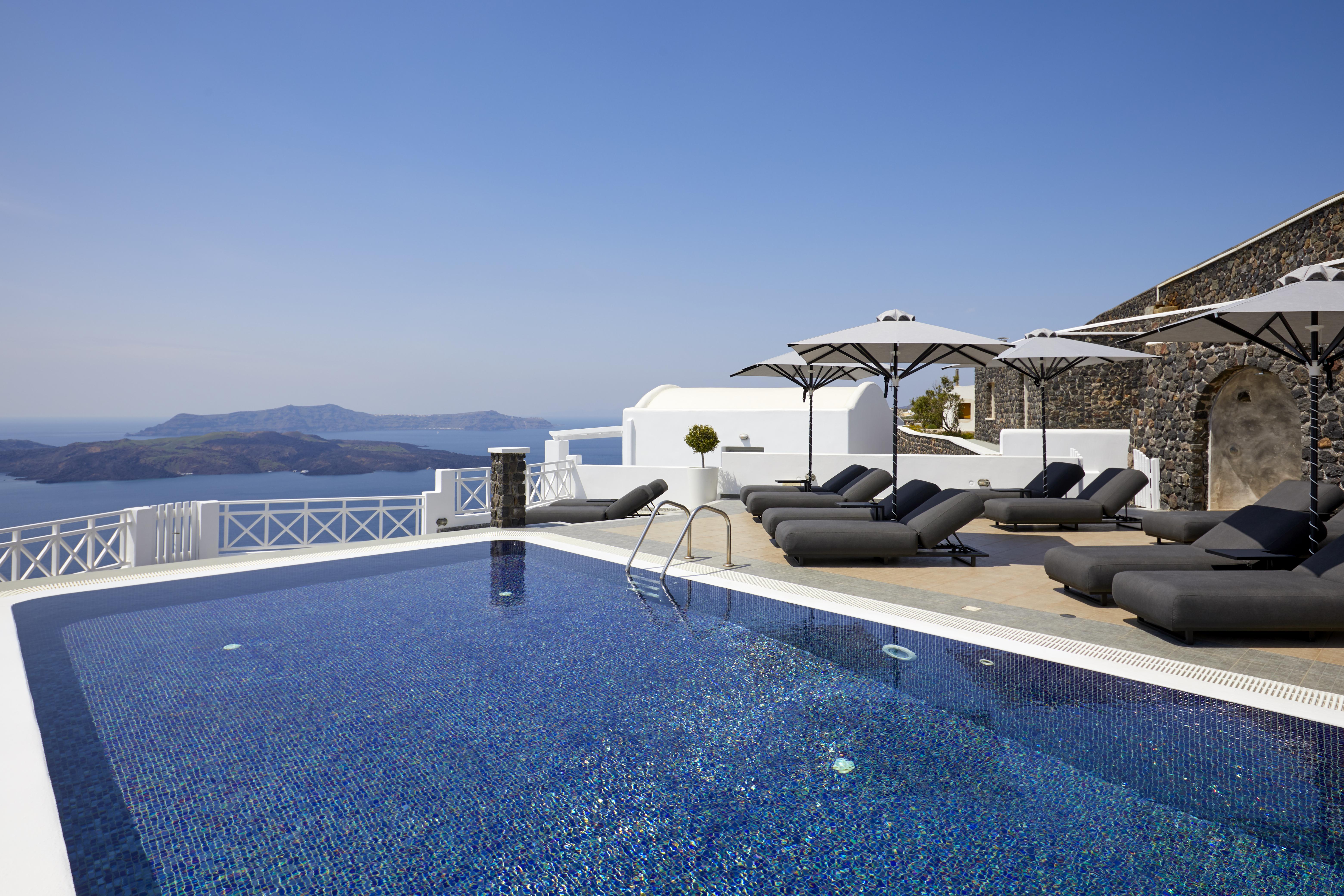 Petit Palace Suites (Adults Only) Fira  Exterior photo