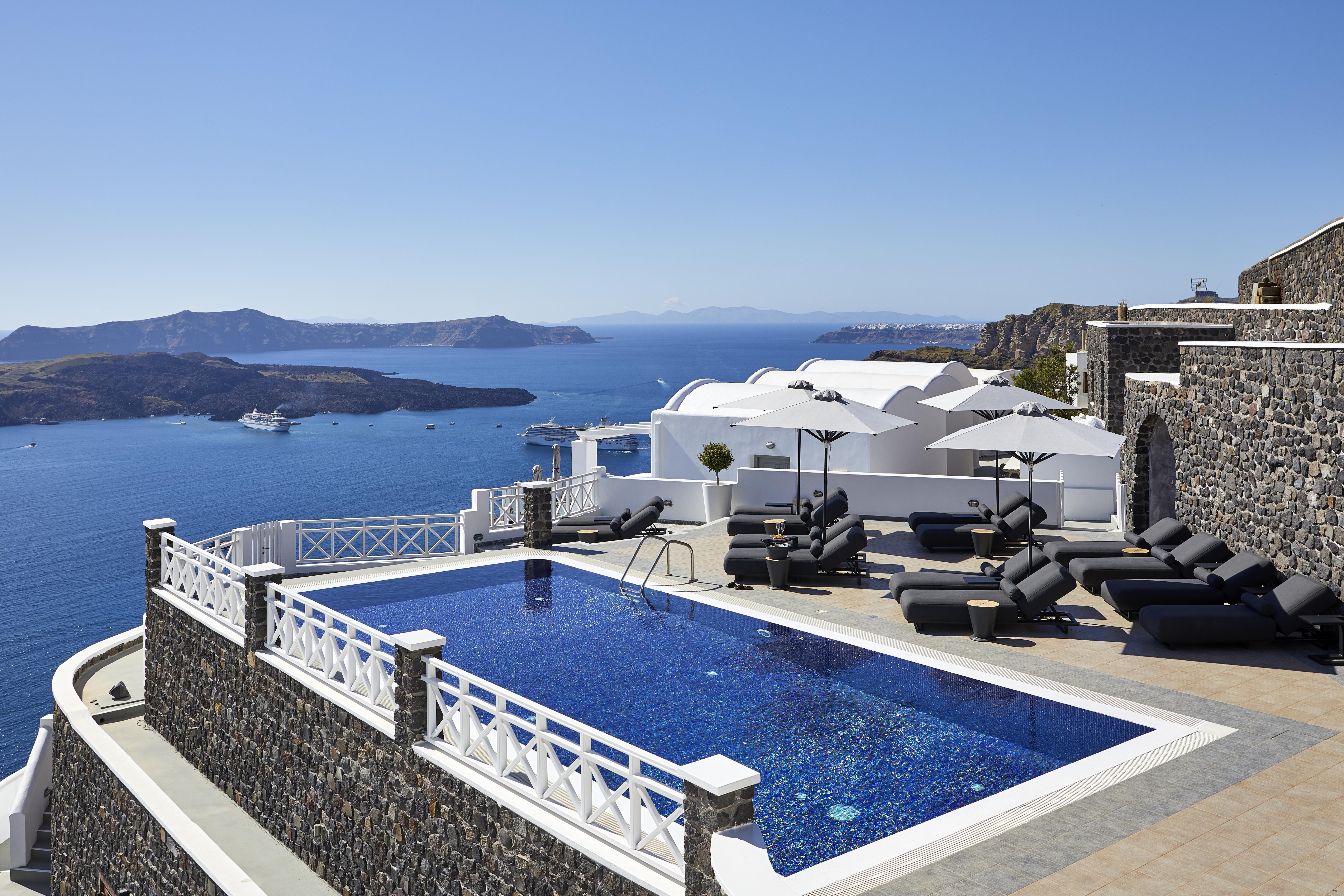 Petit Palace Suites (Adults Only) Fira  Exterior photo